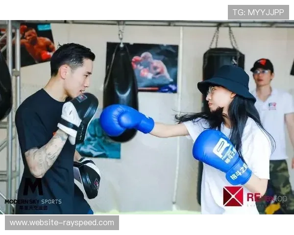 拳击装备销售增长，科技材质与设计创新提升训练与比赛体验